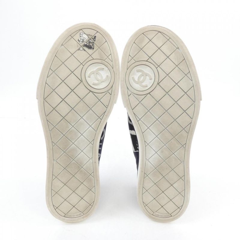 Chanel Size 39 Black Sneakers