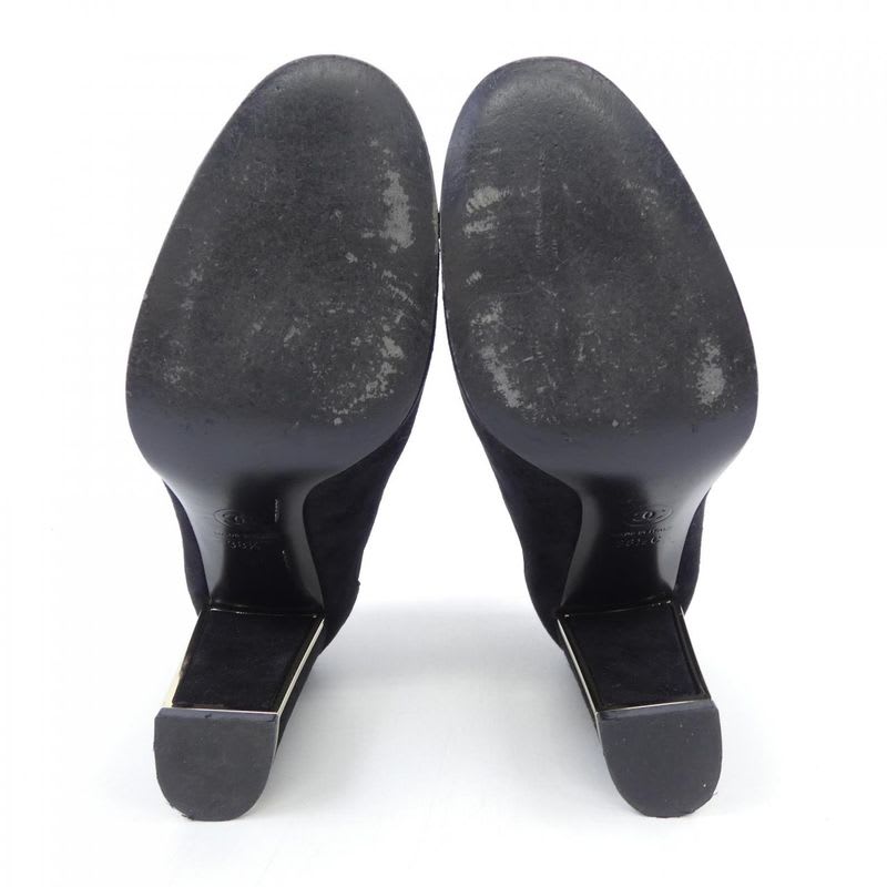 Chanel Size 38.5 Black Boots