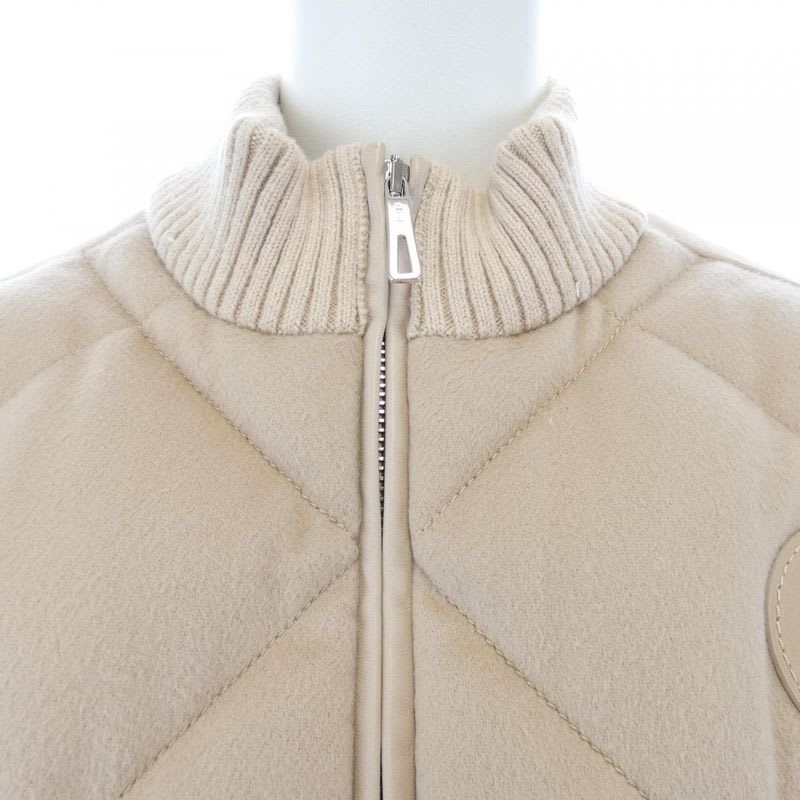 Hermes Short Puffer Size 34 Beige Coat