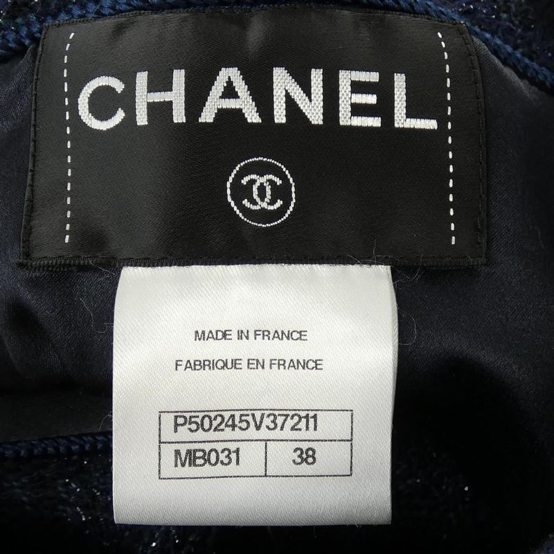 Chanel P50245v37211 14K Coat