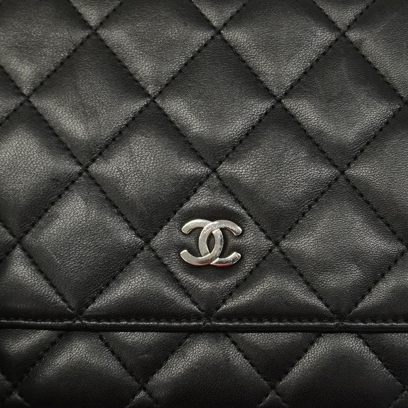 Chanel Shoulder Wallet Matelasse Lambskin Black Silver Hardware Women's