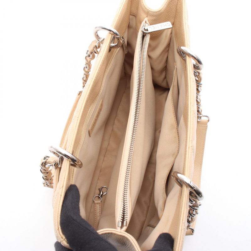 Chanel Tote Bag Matelasse Grand Shopping GST Cream Caviar Skin (grained Calf)