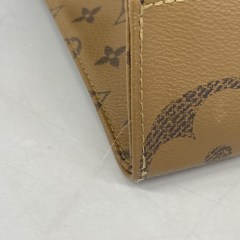 Louis Vuitton Tote Bag Monogram Giant Reverse On The Go MM M45321 Brown 2way