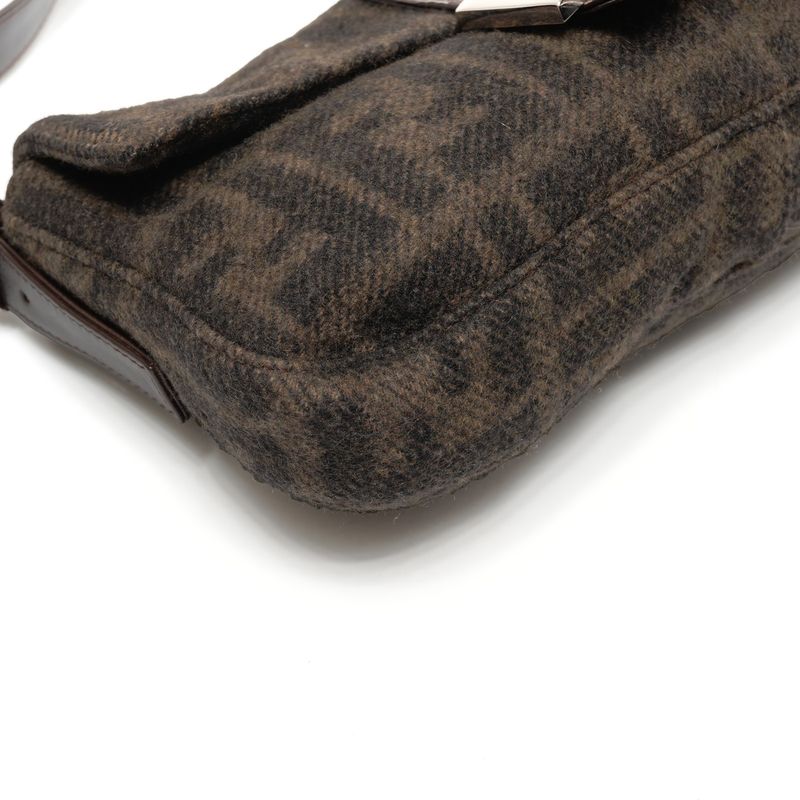 Fendi Shoulder Bag Wool Knit Mamma Bucket