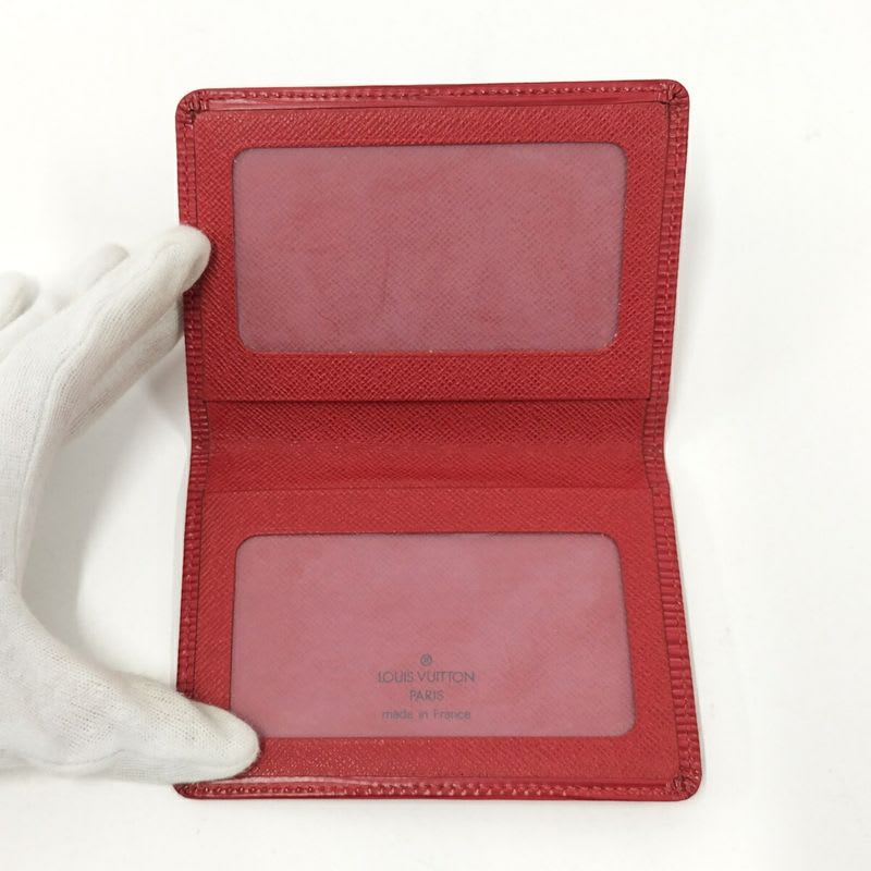 Louis Vuitton Porto 2 Cult Vertical Pass Case Epi Castilian Red