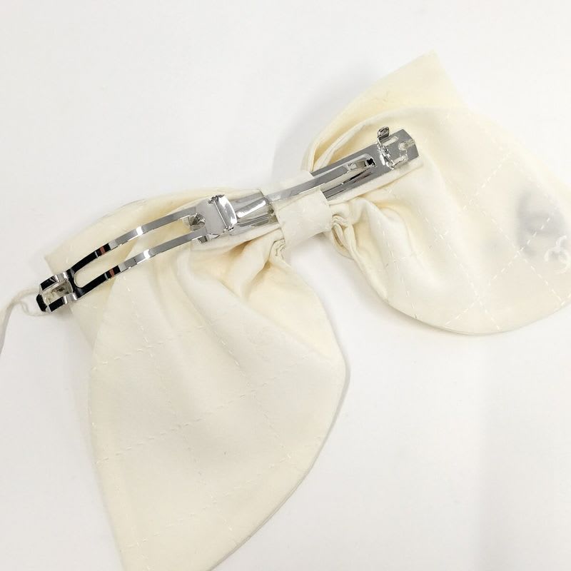 Chanel Barrette Ribbon Coco Mark White