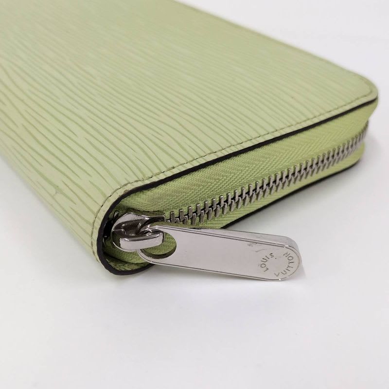 Louis Vuitton Zippy Wallet Long Vert Note Epi