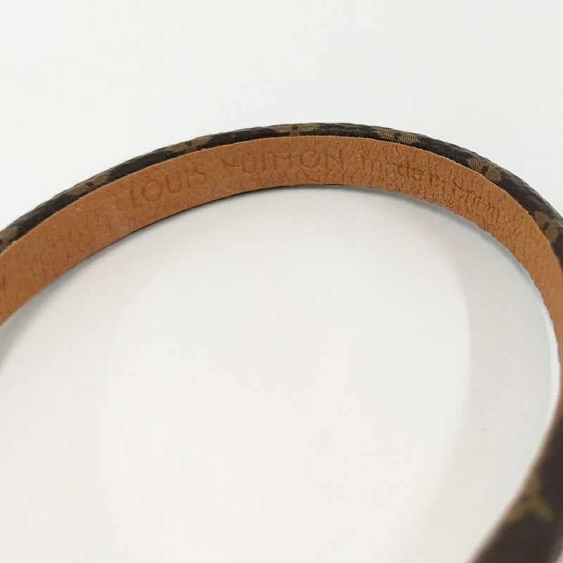 Louis Vuitton Bracelet Tribute M6442