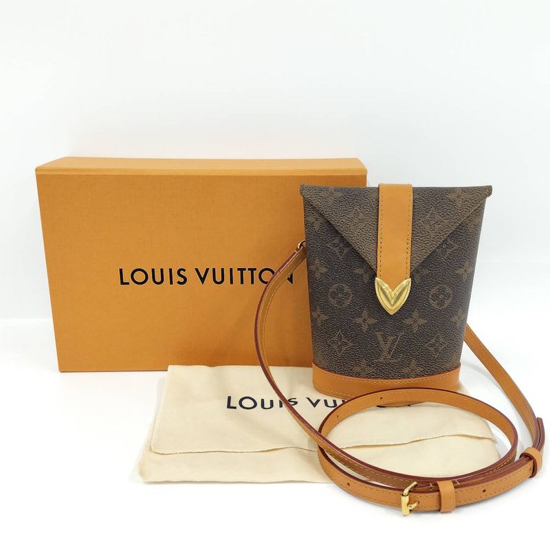 Louis Vuitton Envelope Pouch Monogram Dust