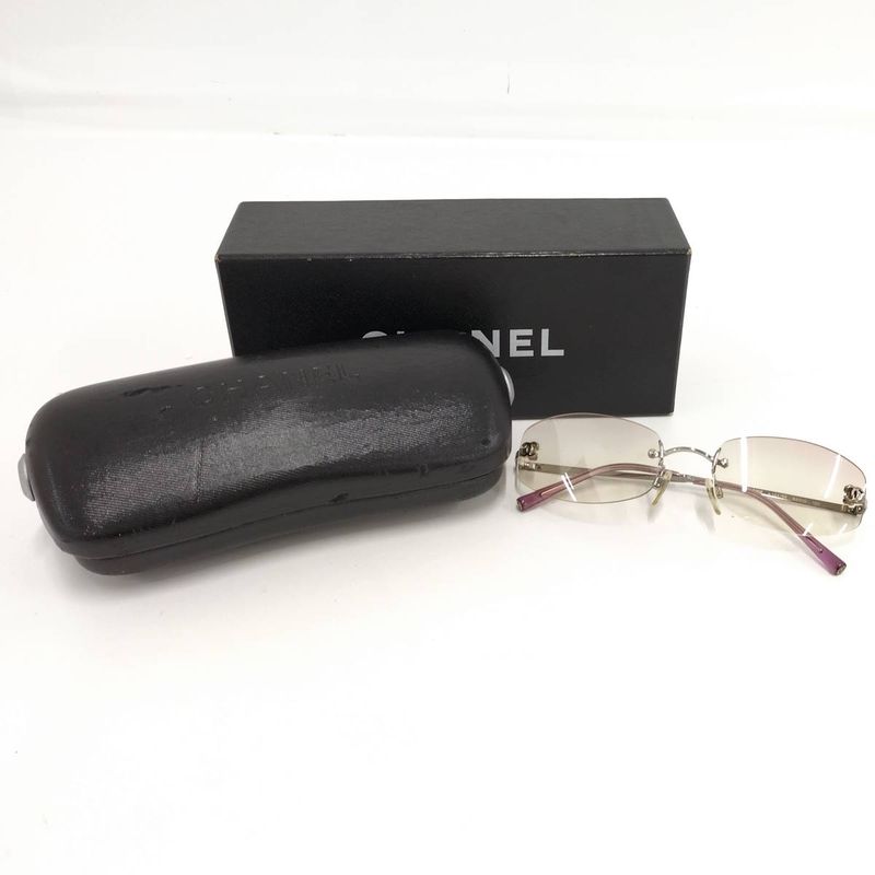 Chanel Sunglasses Eyewear Heremark 4002