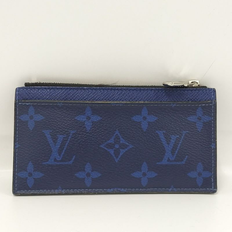 Louis Vuitton Coin Card Holder Taiga Llama