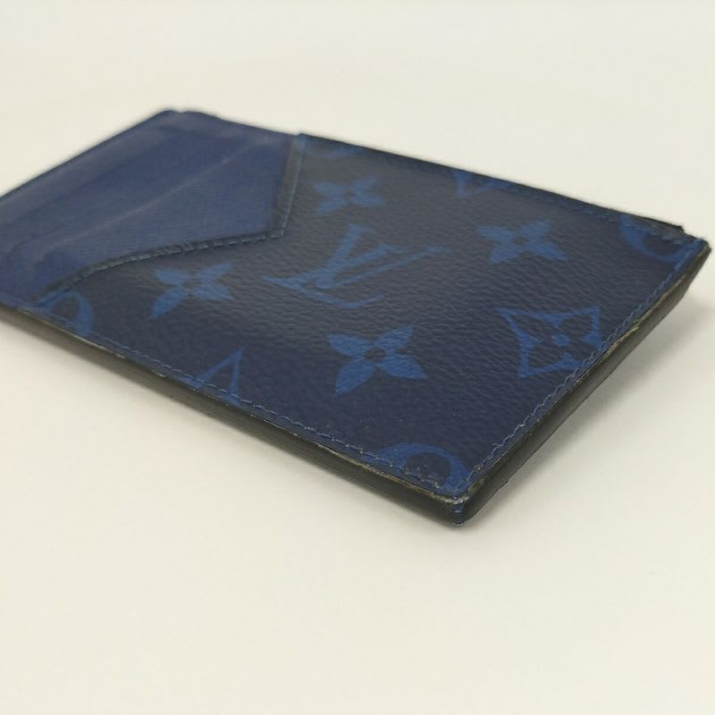 Louis Vuitton Coin Card Holder Taiga Llama