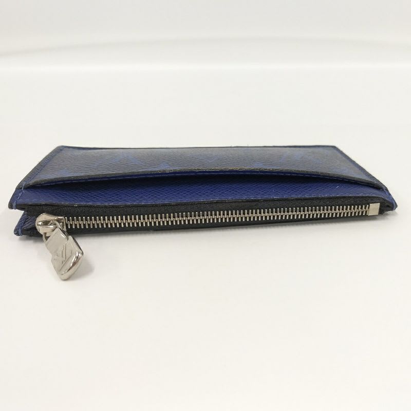 Louis Vuitton Coin Card Holder Taiga Llama