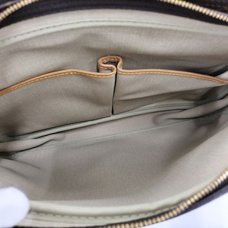 Louis Vuitton Reporter GM Shoulder Bag Monogram