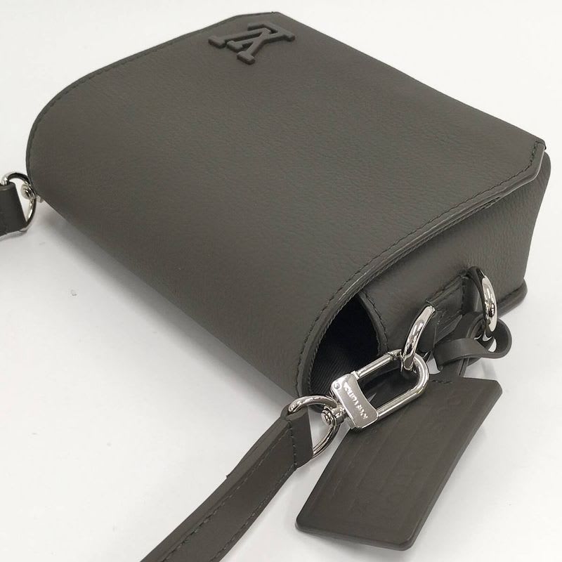 Louis Vuitton Aerogram Fastline Wearable Wallet