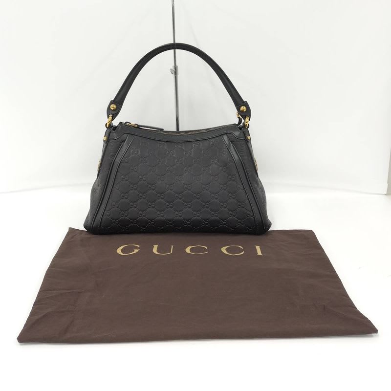 Gucci Guccissima Scarlet Shoulder Bag Leather Black