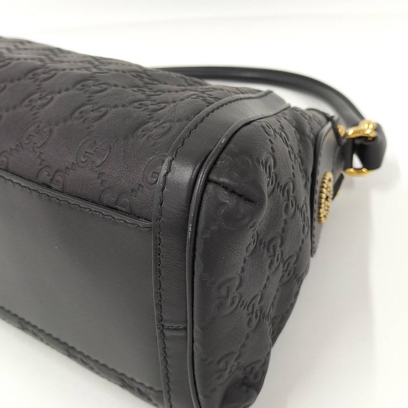 Gucci Guccissima Scarlet Shoulder Bag Leather Black