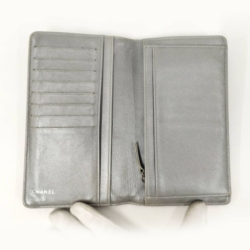Chanel Camellia Embossed Bifold Long Wallet Leather Black