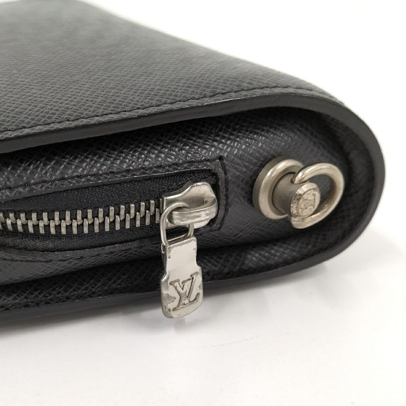 Louis Vuitton Baikal Second Bag Taiga Ardoise