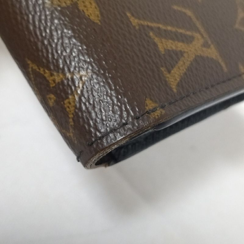 Louis Vuitton Zippy Dragonne Monogram Zip Around Wallet