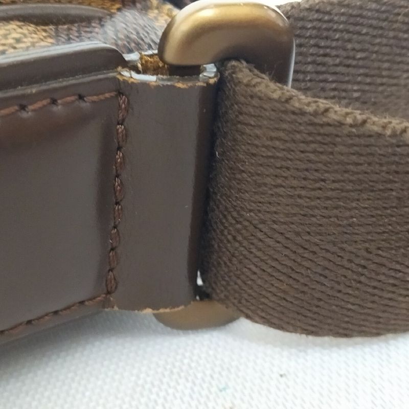 Louis Vuitton District PM Damier Shoulder Bag