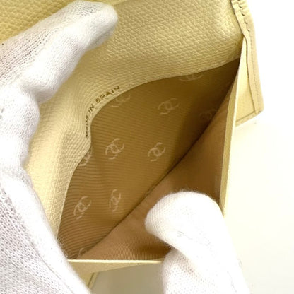 Chanel Coco Button Serial Number 9 Leather Off-white Card Case Gold