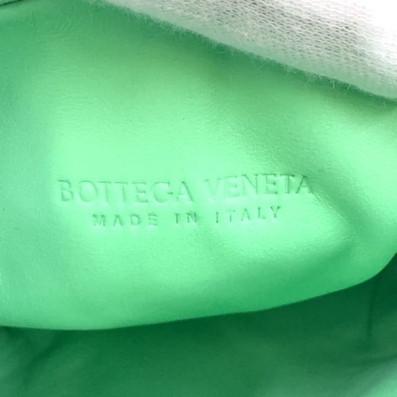 Bottega Veneta Intrecciato Leather Green Handbag Gold