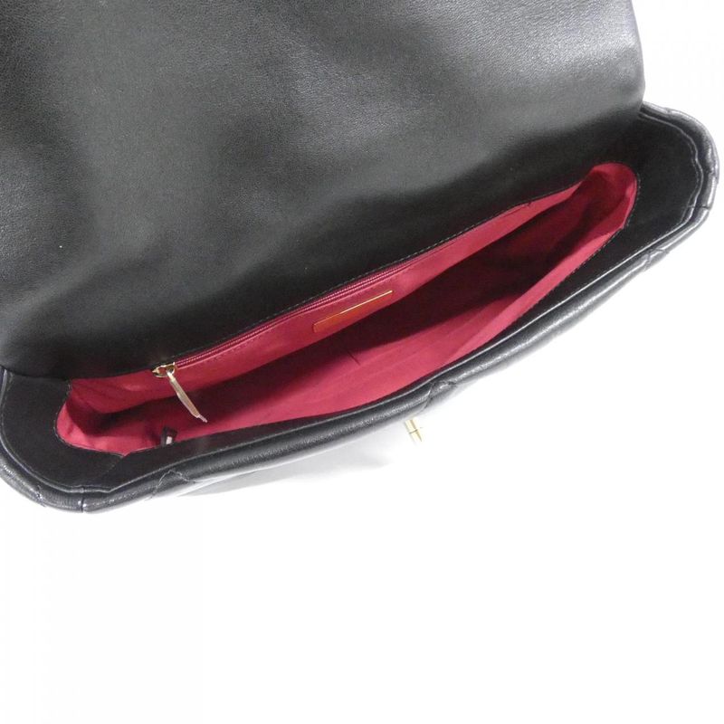 Chanel 19 Line As1161 Shoulder Bag