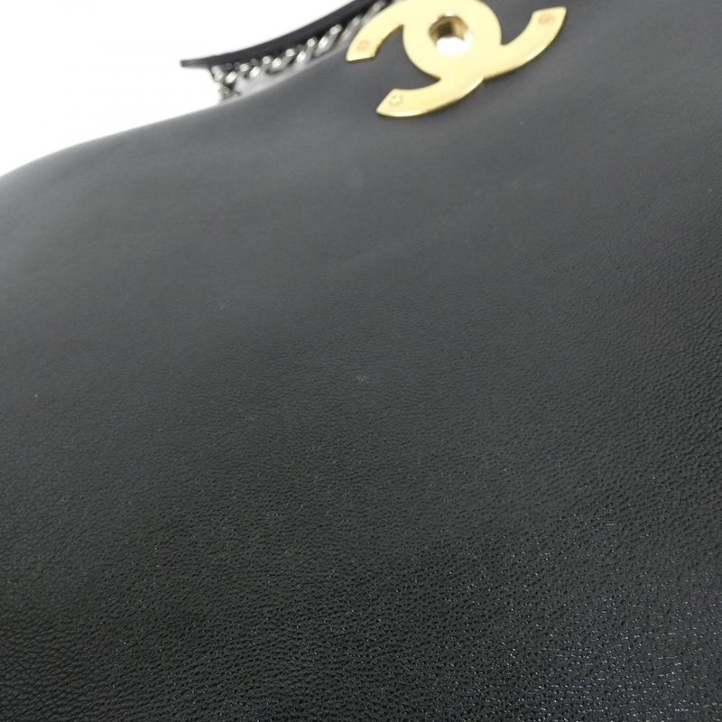 Chanel 19 Line As1161 Shoulder Bag