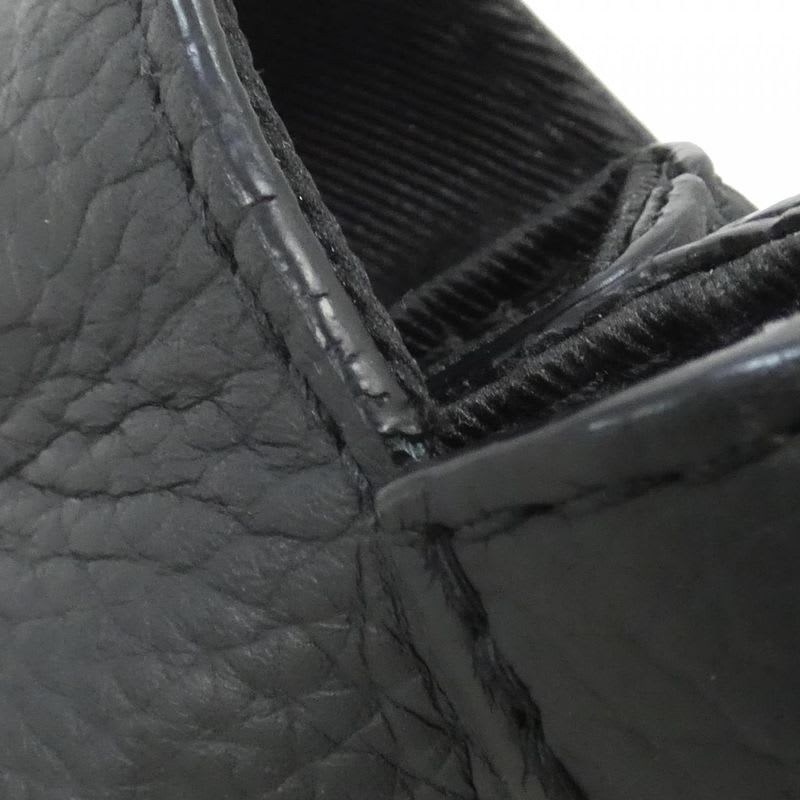 Louis Vuitton Taurillon Monogram S Rock Vertical Wearable Wallet