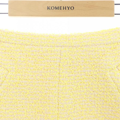 Chanel Size 36 Yellow Skirt