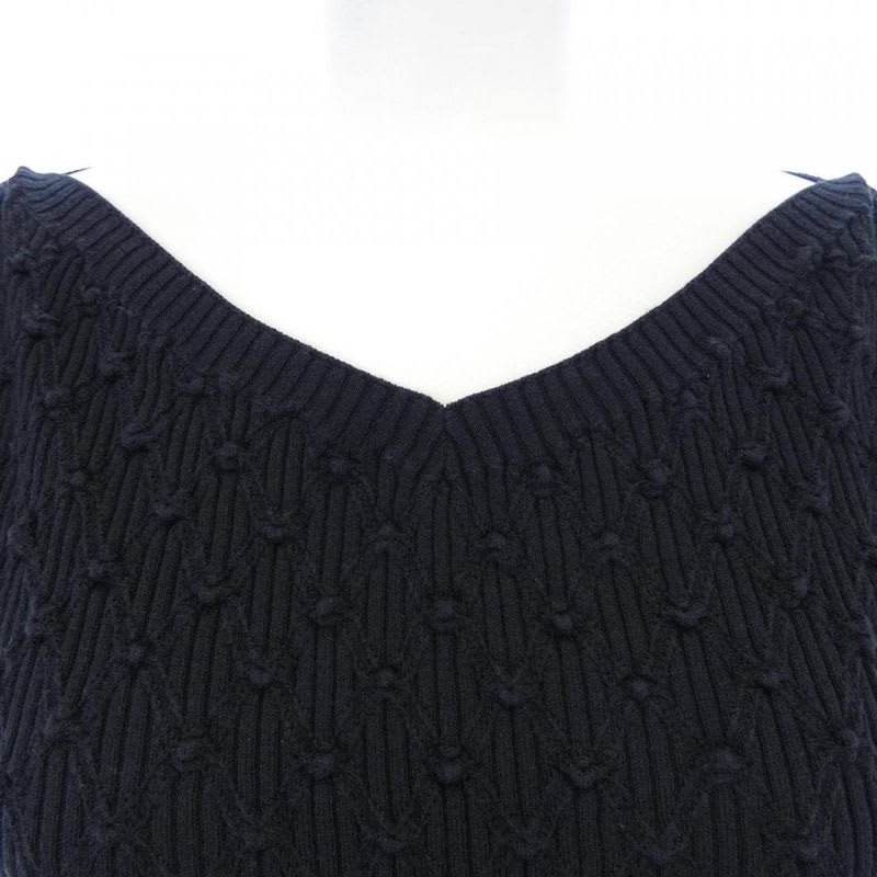 Chanel Size 36 Knit