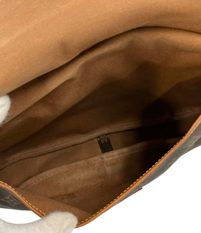 Louis Vuitton Shoulder Bag Crossbody Saumur 30 Monogram M42256 Women's Louis