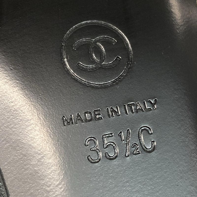 Chanel Shoes 35 1 2C Women's - G39582 Black X Gold Flower Leather