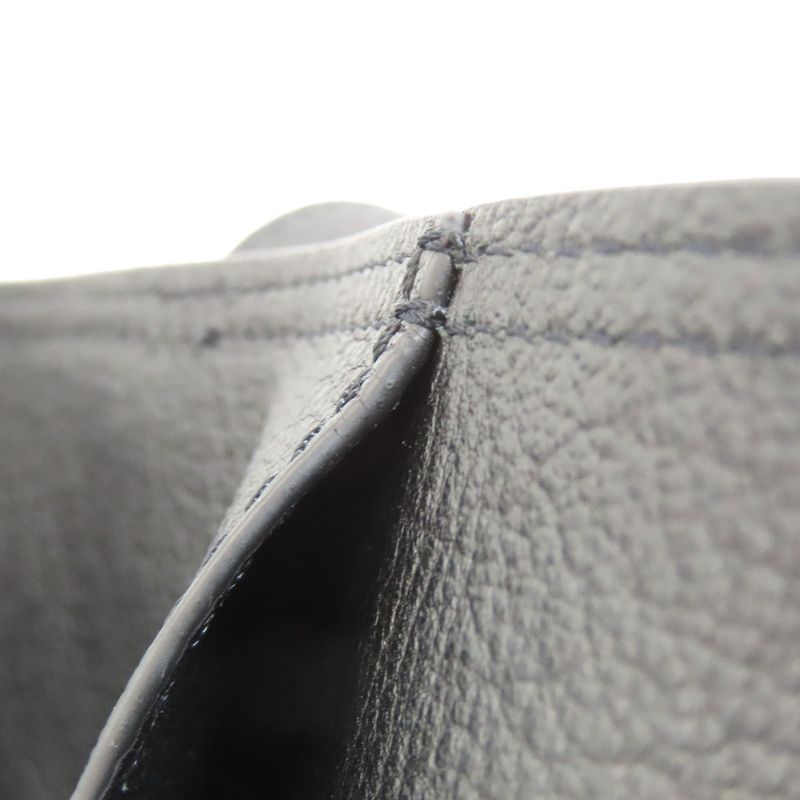 Louis Vuitton M52817 Cabas ・voyage Tote Bag Taurillon Leather Women's