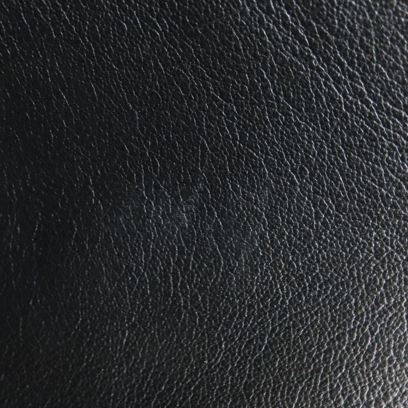 Louis Vuitton M52817 Cabas ・voyage Tote Bag Taurillon Leather Women's