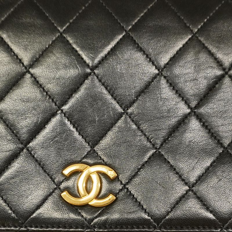 Chanel Shoulder Bag Matelasse Lambskin Black Gold Hardware Women