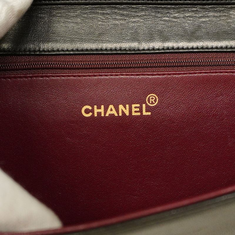 Chanel Shoulder Bag Matelasse Lambskin Black Gold Hardware Women