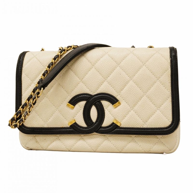 Chanel Shoulder Bag CC Filigree Caviar Skin White Black Gold Hardware Women's