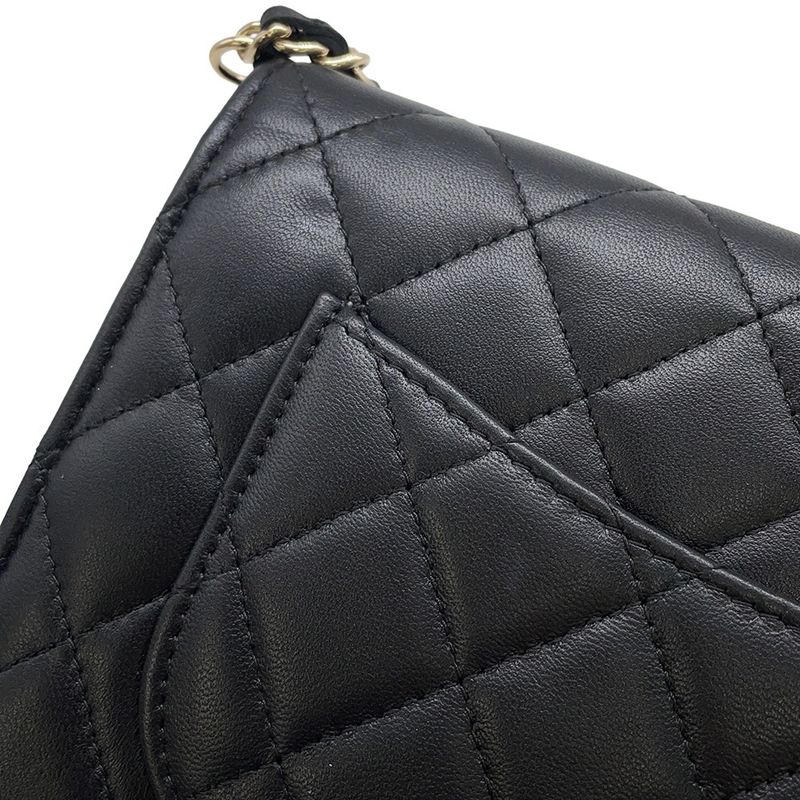 Chanel Chain Wallet Quilted Pearl CC Logo Lambskin