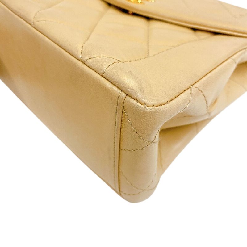 Chanel Diana Flap Turnlock 5th Matelasse Handbag Bag Cabasn Brand Beige Women