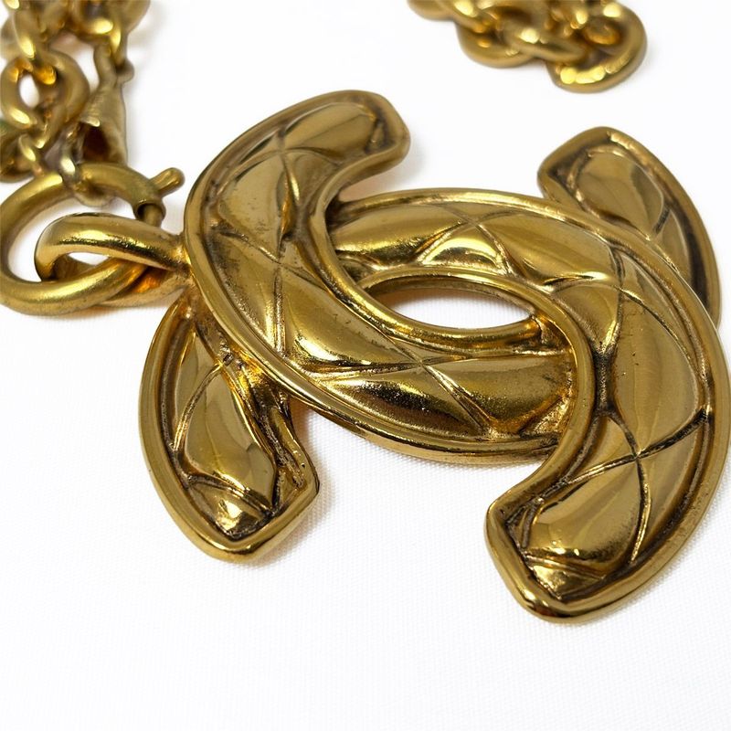 Chanel Necklace CC Logo Chain Quilted Vintage