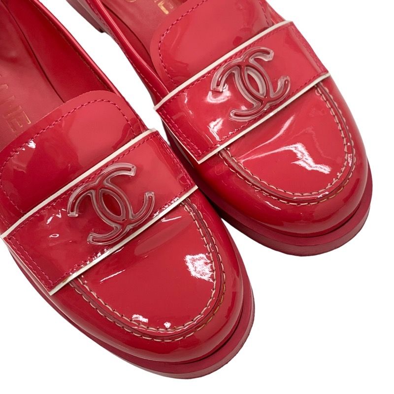 Chanel Loafers Leather Shoes Patent Pink Here Mark Enamel Flat Shoes