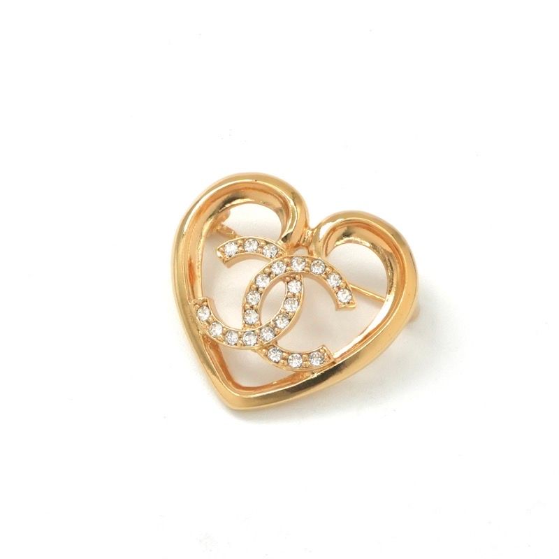Chanel Brooch Corsage Gold Heart Here Mark Rhinestone
