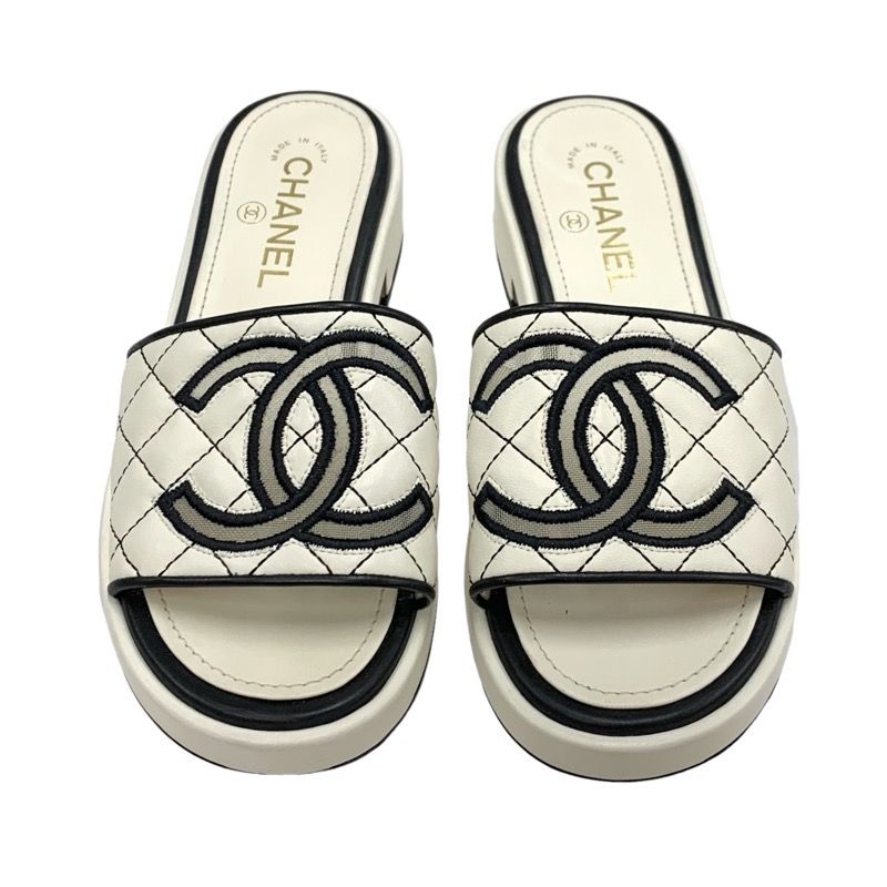 Chanel Sandals Shoes Lambskin White Black White Coco Mark Quilted Mules
