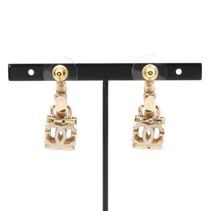 Chanel Earrings Chien Pangold White Cocomark Cube