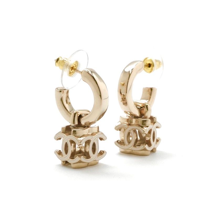 Chanel Earrings Chien Pangold White Cocomark Cube