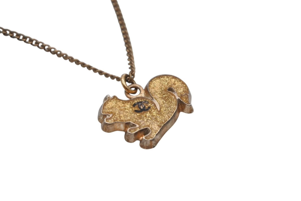 Chanel 05A CC Logo Squirrel Animal Necklace Glitter Gold Plated Yellow — view 3