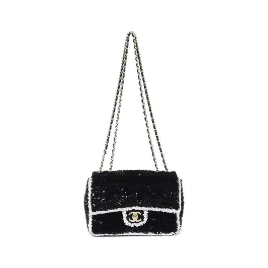 Chanel As4561 Shoulder Bag