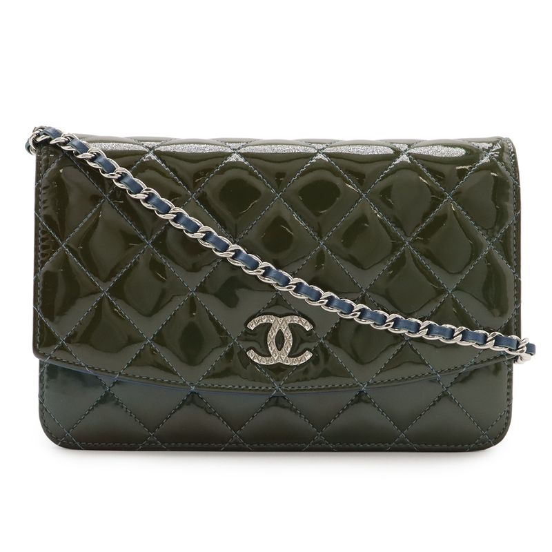 Chanel Brilliant Matelasse Chain Wallet Chain Shoulder Pochette Crossbody
